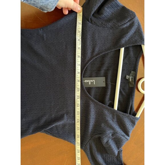 Lulus NWT Simple Adoration Pointelle Scoop Neck Sweater in Navy Blue Size Medium - Picture 6 of 12